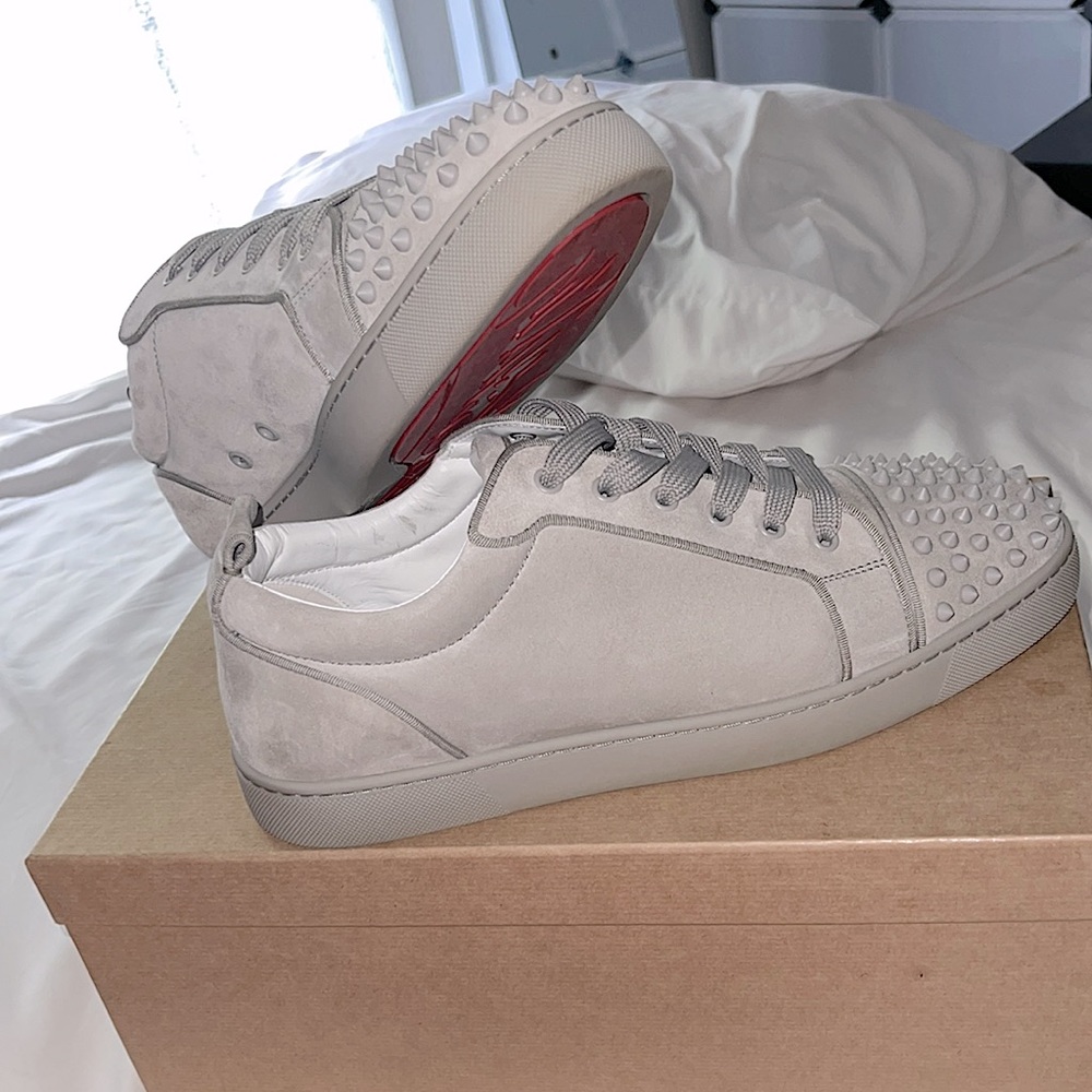 SELLING MY FIANCÉ’S SIZE 11.5 IN MEN (US) GREY LOUIS JUNIOR SPIKES ORLATO SHOES